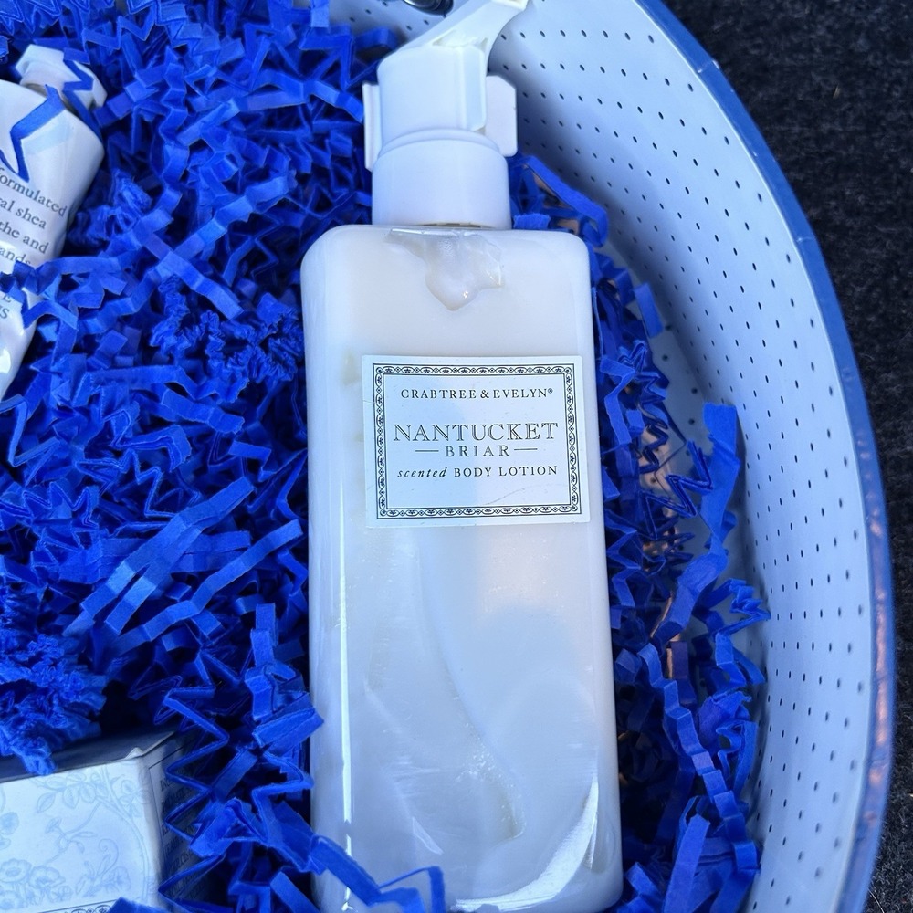 Crabtree & Evelyn Nantucket Briar Gift Set Body Lotion Bath Shower Gel Hand Cr - Picture 7 of 13